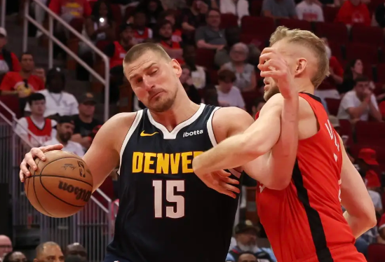 约基奇18+7+7 阿门15+6+6 格林7中0 掘金轻取火箭锁西部第4