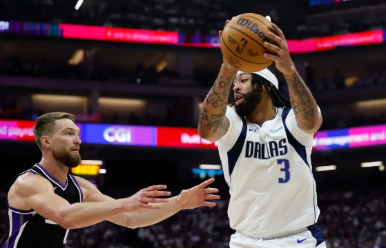 附加赛-浓眉27+9 克莱次节16分 德罗赞33+7 独行侠淘汰国王 附加赛-浓眉27+9 克莱次节16分 德罗赞33+7 独行侠淘汰国王