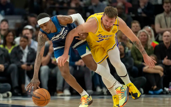 东契奇胃病17+8+7老詹38+10 湖人104-116负森林狼总分1-2 东契奇胃病17+8+7老詹38+10 湖人104-116负森林狼总分1-2