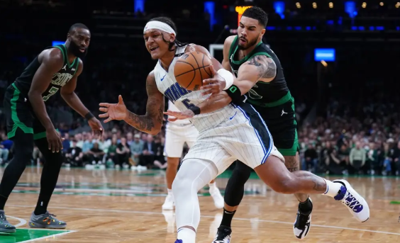 绿军大胜4-1魔术晋级!双探花58分 小瓦25分 班凯罗19+9 绿军大胜4-1魔术晋级!双探花58分 小瓦25分 班凯罗19+9